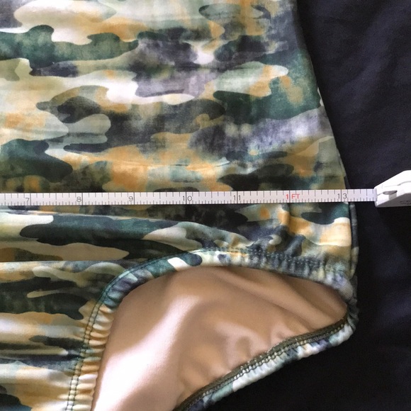 Camo Leotard. Size XL. - Picture 7 of 14